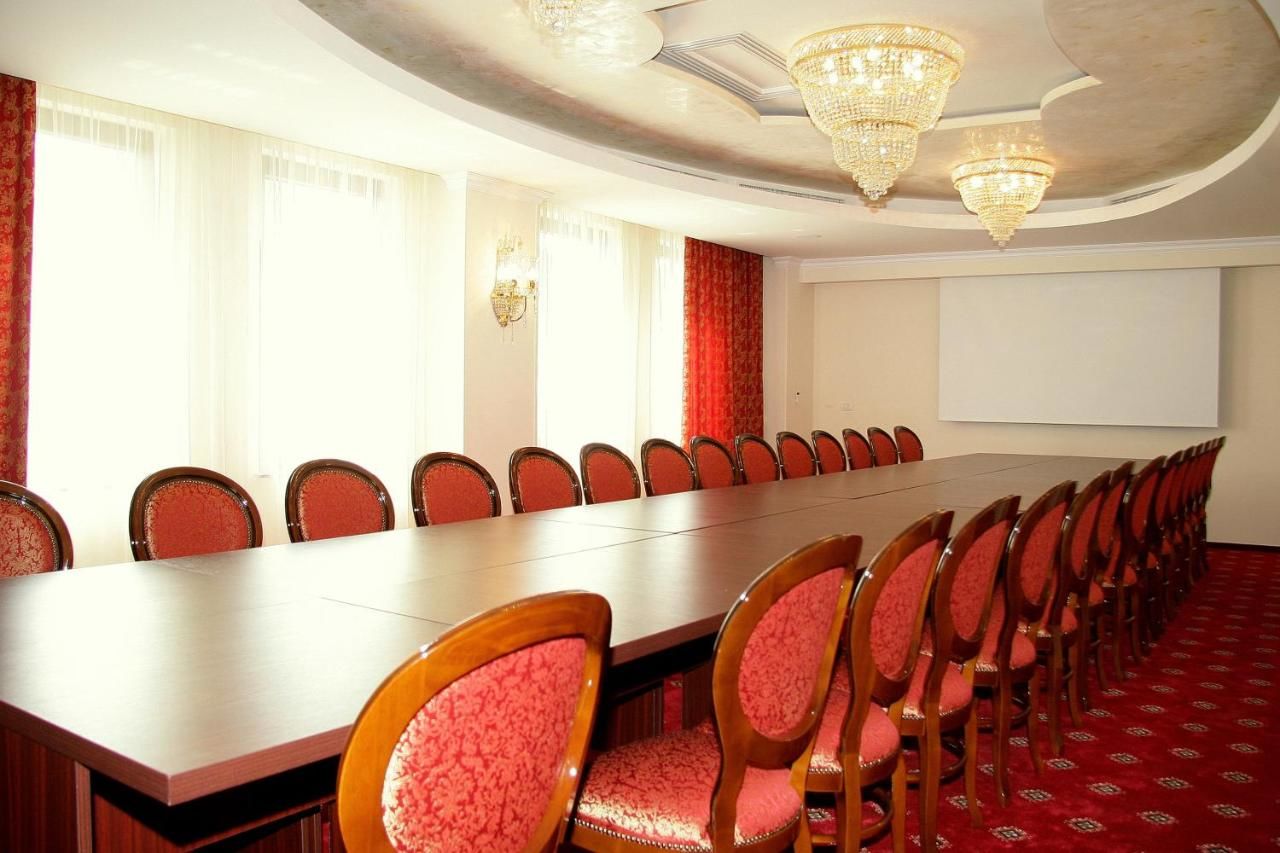 Отель Hotel Victoria Питешти-34